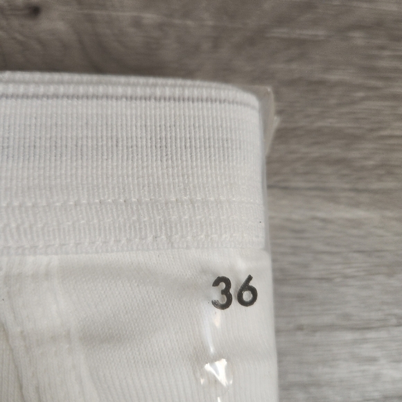 Vintage Calvin Klein Underwear 36 3-Pack Whities Deadstock 90's Unopen - Picture 6 of 7
